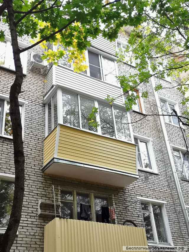 Остекление балконов под ключ