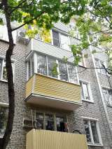 Остекление балконов под ключ