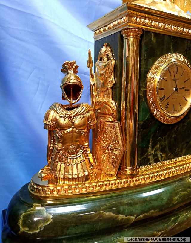 Часы каминные В римском стиле