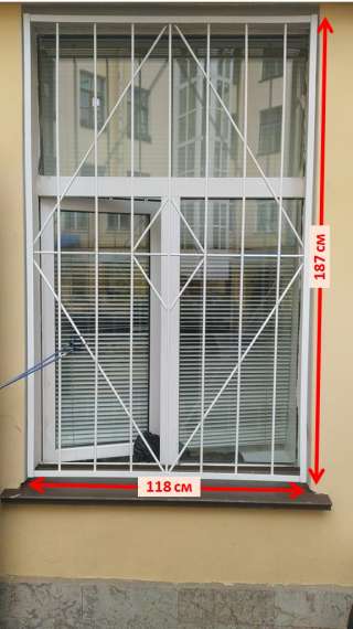 Металлические решетки на окна б/у. Торг возможен