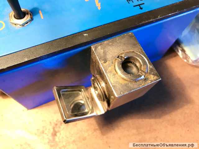 Э-203-П прибор для проверки искровых свечей зажигания