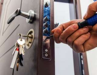 Замена замков, ремонт замков, вскрытие замков