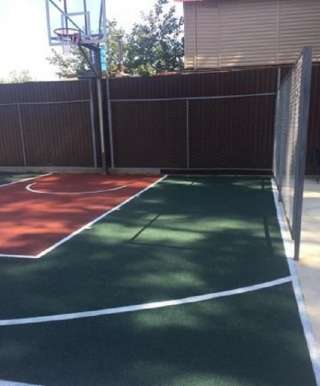 Устройство травмобезопасного резинового покрытия в Краснодаре