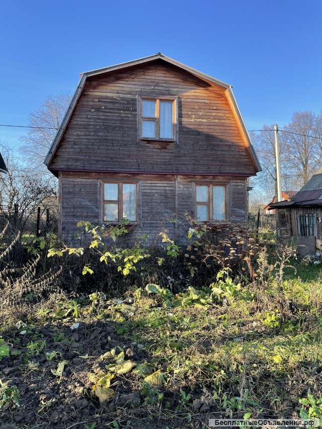 Дача 40 кв.м на участке 4.5 с. в черте города