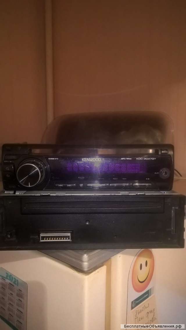 Магнитола Kenwood KDC3047GY, не включается