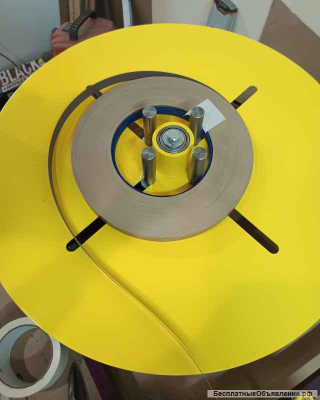 Станок перемотки мебельной кромки с отрезным устройством