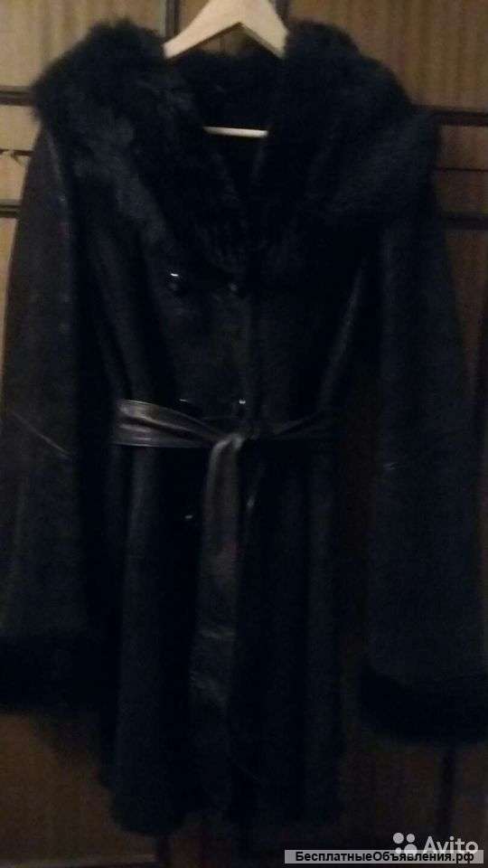 Дублёнка разм.46-48.Капюшон меховой.