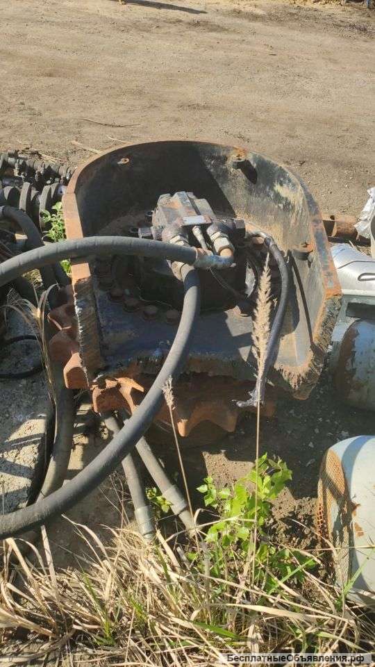 Редуктор хода hitachi zx 330/3