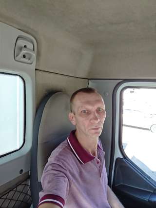 Водитель категории В, С, на автомобиле работадателя в Москве