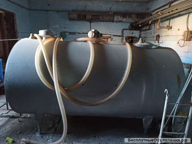 Танк охладитель молока Frigomilk 3000 литров