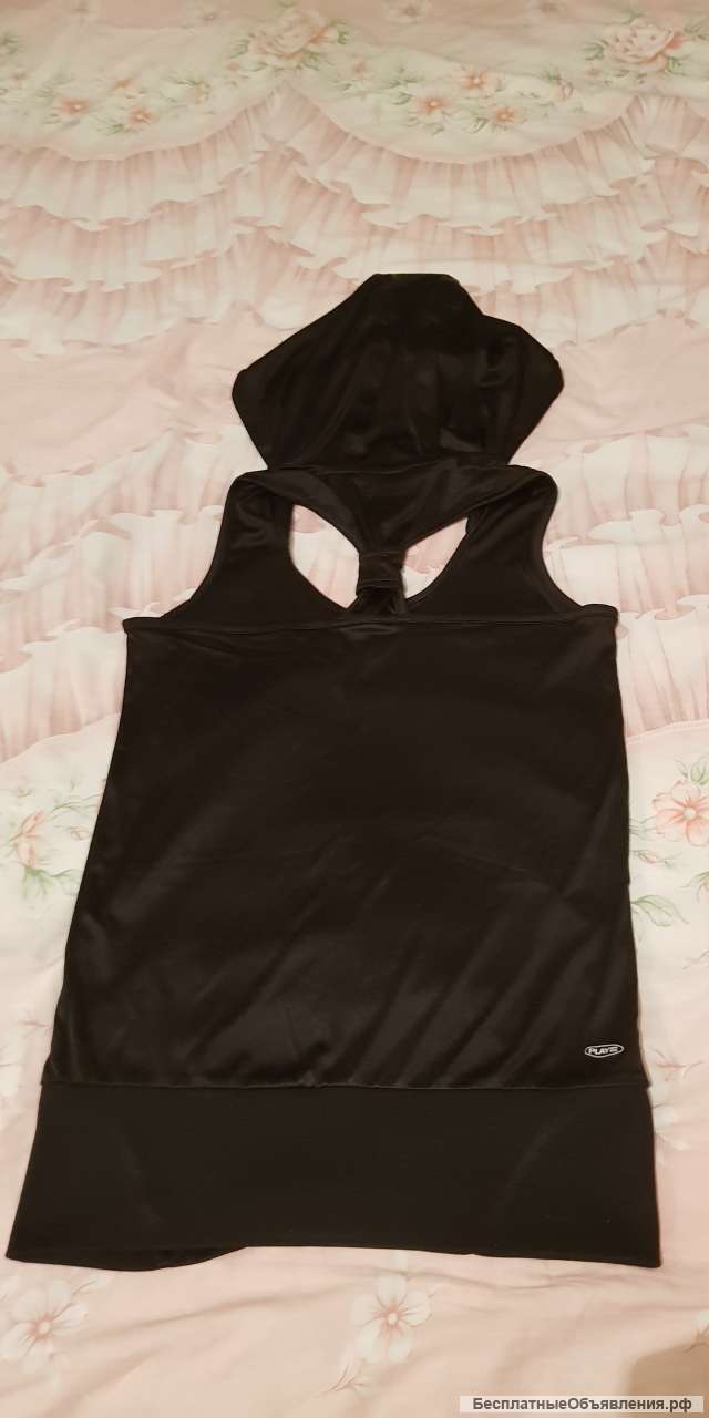 Спортивный женский топ