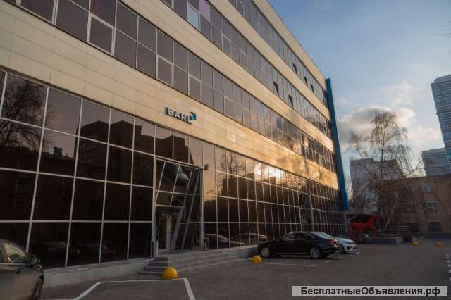 Аренда офиса 174 м2 в Бизнес-центре «Ультрамарин»