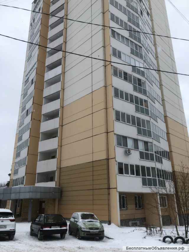 Однокомнатная квартира на Билимбаевской 25к1