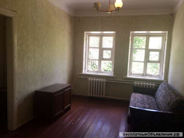 2 комнатную квартиру с высокими потолками