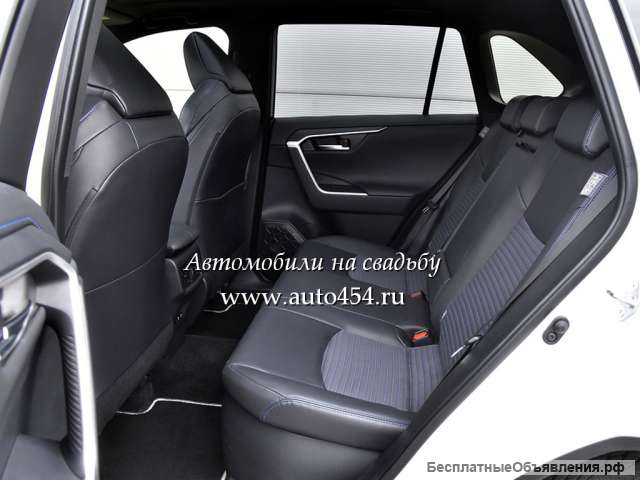 Автомашина на свадьбу в Челябинске. Аренда авто.
