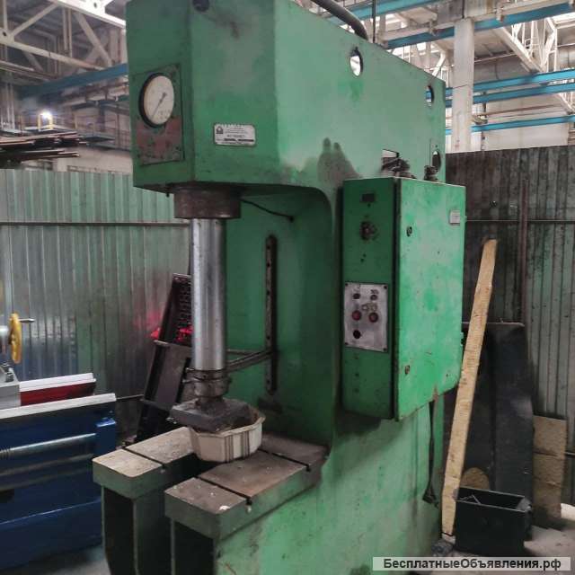 Пресс гидравлический усилие 40 тонн П6126А