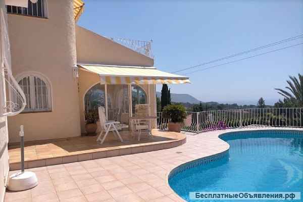 Недвижимость в Испании, Вилла с видами на море в Альтеа, Коста Бланка, Испания