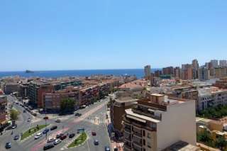 Недвижимость в Испании, Квартира с видами на море в Бенидорме