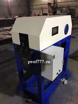 Станок для изготовления водосточного колена для трубы из Китая