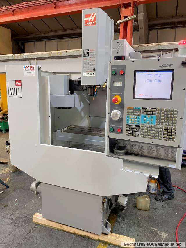 Два вертикальных обрабатывающих центра HAAS