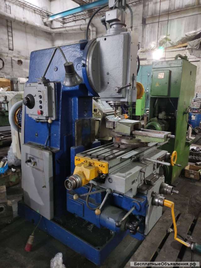 Станок фрезерный 6Р12