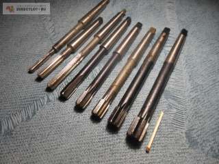 Набор машинных цилиндрических разверток с коническим хвостовиком КМ1 от 6 до 15