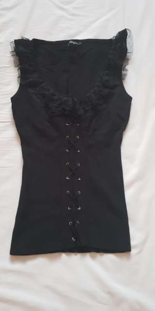 Женский трикотажный топ черного цвета