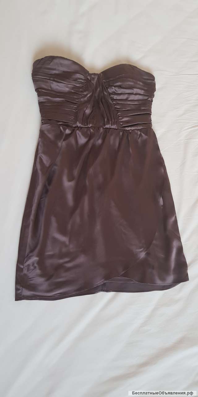 Женское атласное платье