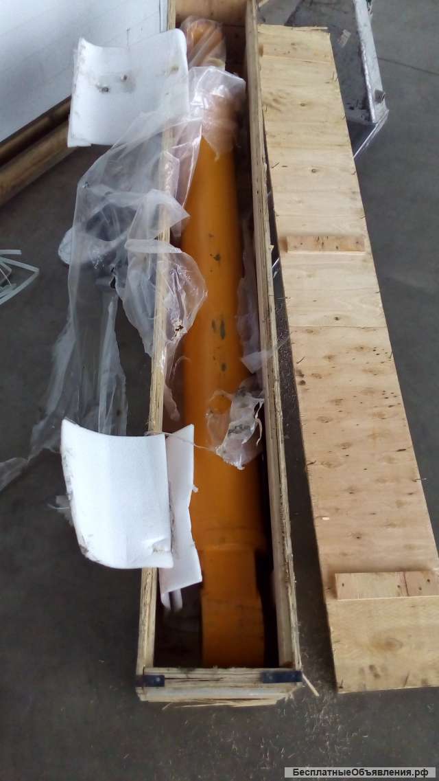 31N6-60115 Гидроцилиндр ковша Hyundai 31N6-60115