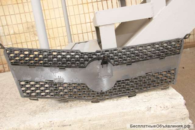 Geely MK Решётка радиатора 1018002988