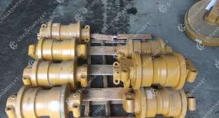 Каток опорный Hitachi EX400-3