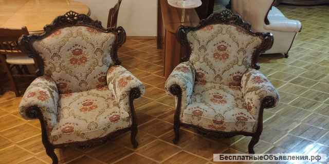 Комплект мягкой мебели классический