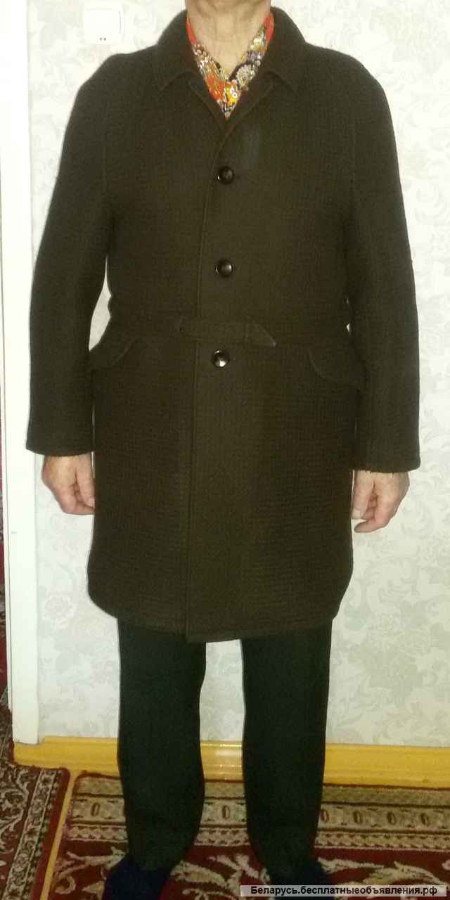 Пальто мужское коричневое из 60х годов, б.у в отличном состоянии, р.50-52