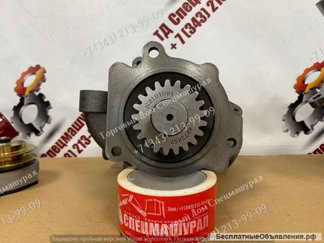 Водяной насос Cummins 4972857