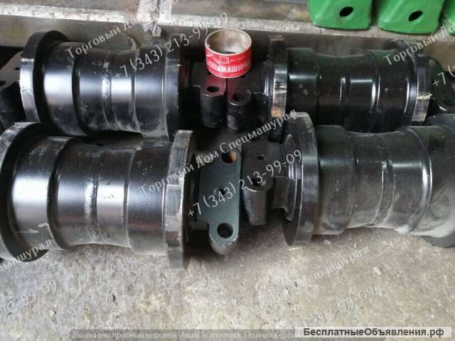 Каток опорный 9253782 для экскаваторов Hitachi ZX330-3