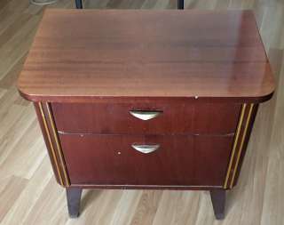 Тумбочка прикроватная полированная из немецкого гарнитура «Хельга» (начало 1960-х гг.)