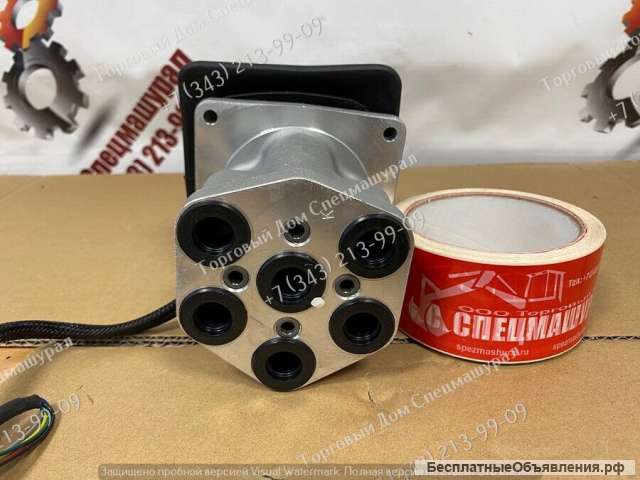 Джойстик правый 31Q8-20041 экскаватора Hyundai