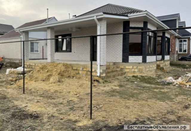 Оранжерейная 4400000