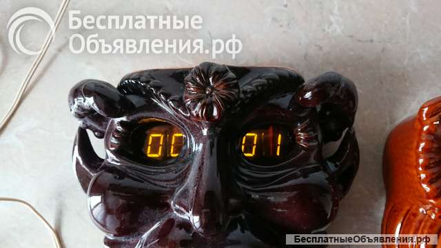 Часы электронные цифровые Сова и Мефистофель