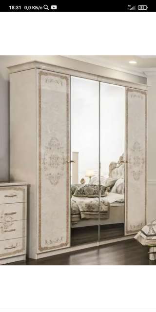 Шкаф в гостинную