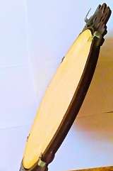 Зеркало в обрамлении литья