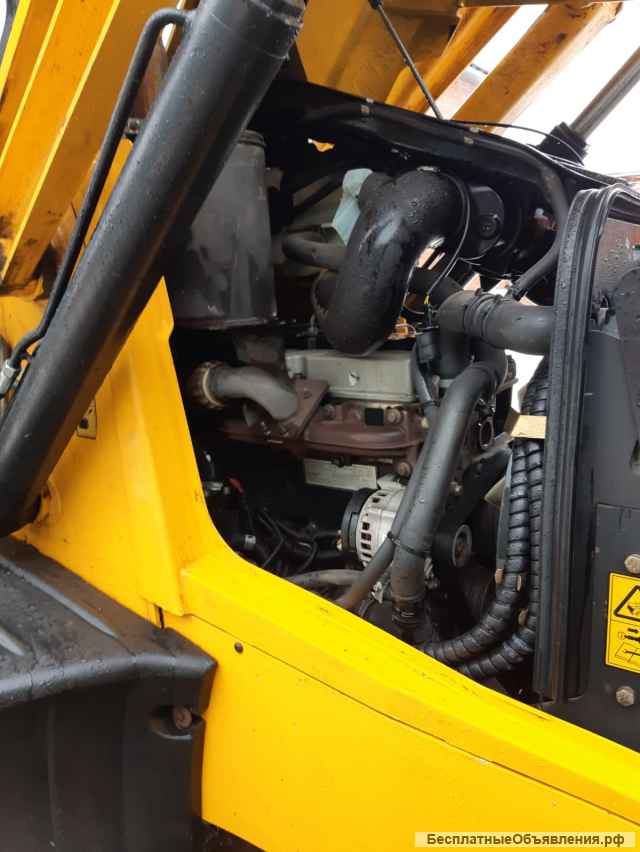 Экскаватор погрузчик JCB3CX