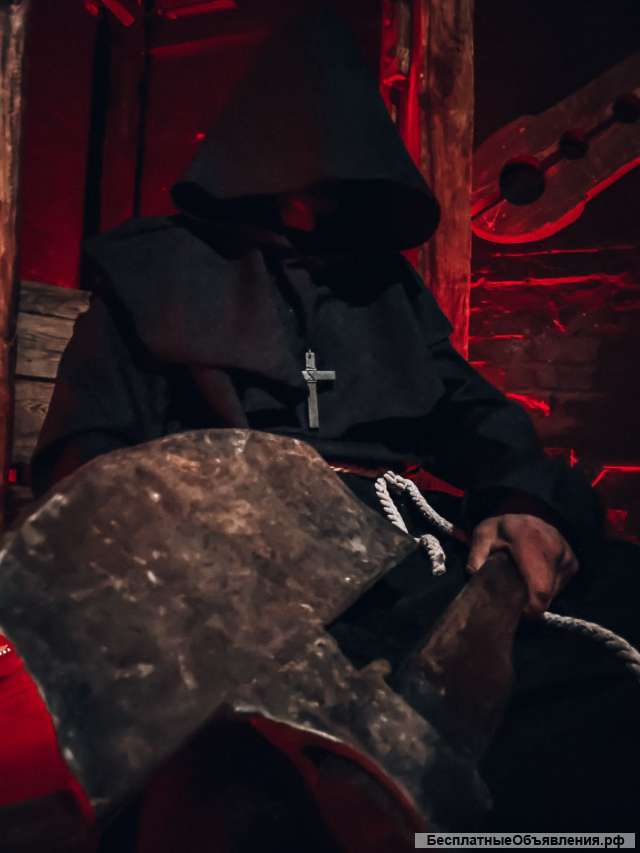 Выставка С.Т.О.Н.