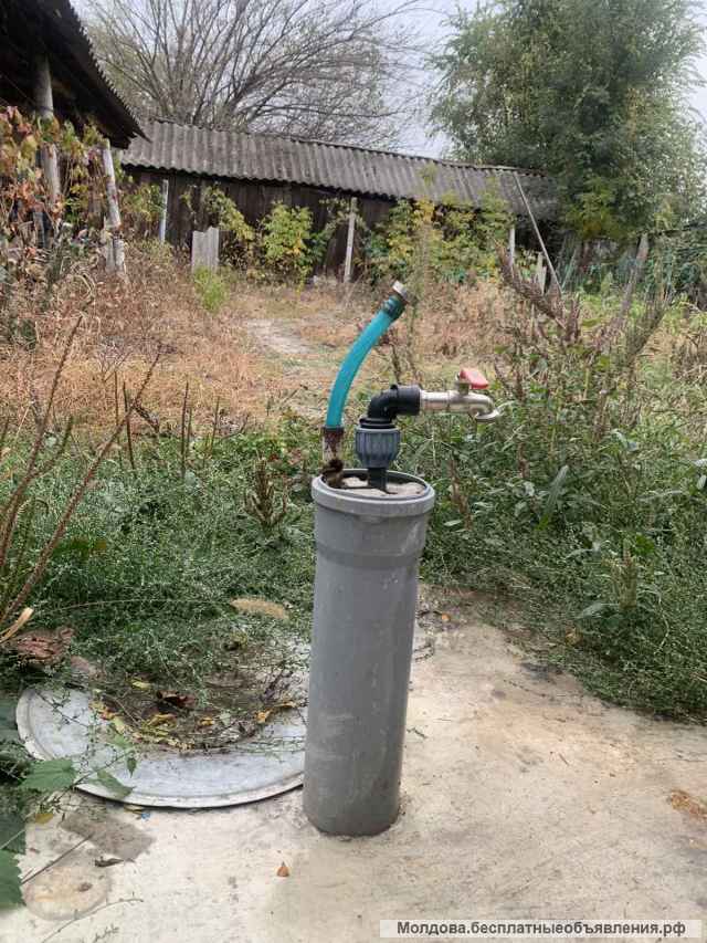 Дом с земельным участком в центре Чадыр-Лунги