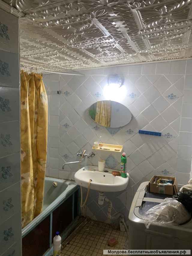 Дом с земельным участком в центре Чадыр-Лунги