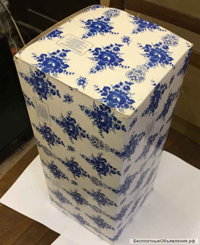 Набор подарочный: штоф «Конферансье» и 4 рюмки