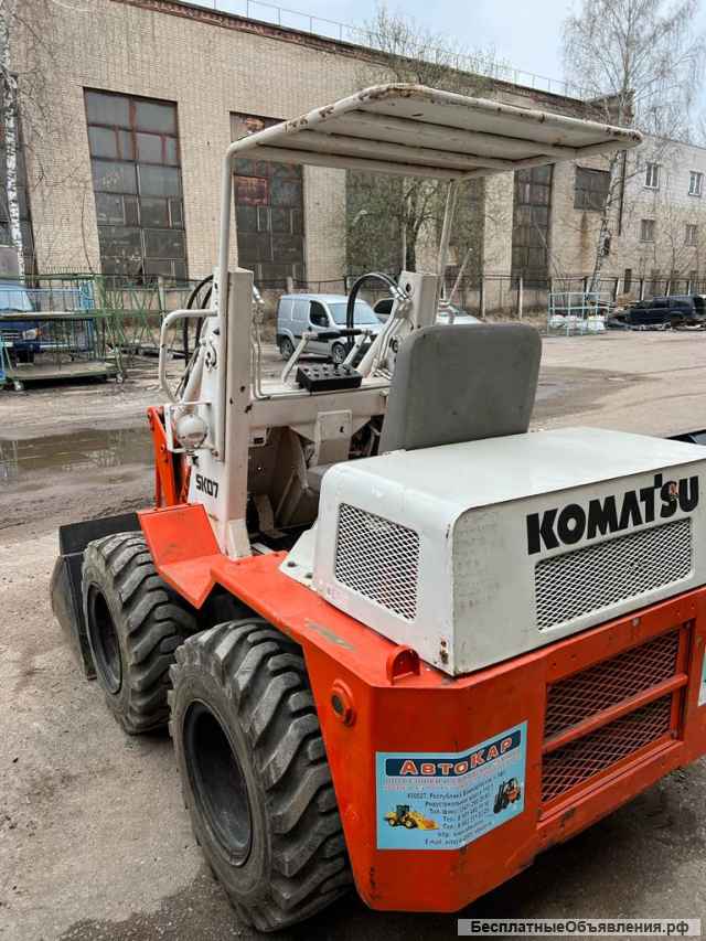 Мини-погрузчик фронтальный без кабины Bobcat Komatsu