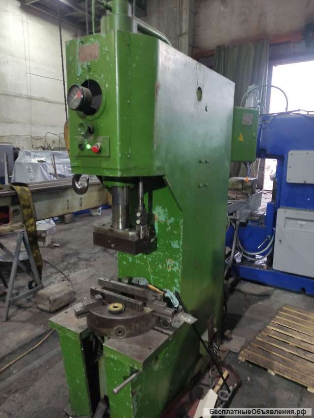 Пресс гидравлический П6324