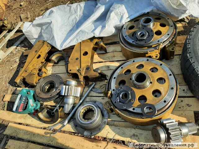 Зап.части для бульдозера Komatsu 355 (телега в сборе)