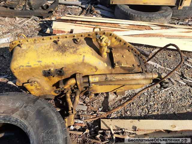 Зап.части для бульдозера Komatsu 355 (телега в сборе)